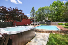 Sunset Dip-Poconos Home Near Lake with Hot Tub & Pool